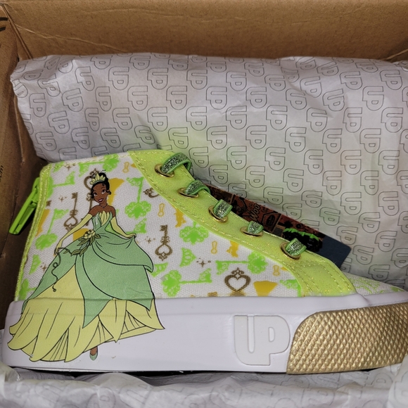 Disney Princess Tiana High Top Sneakers New in the Box NWT - Picture 1 of 4